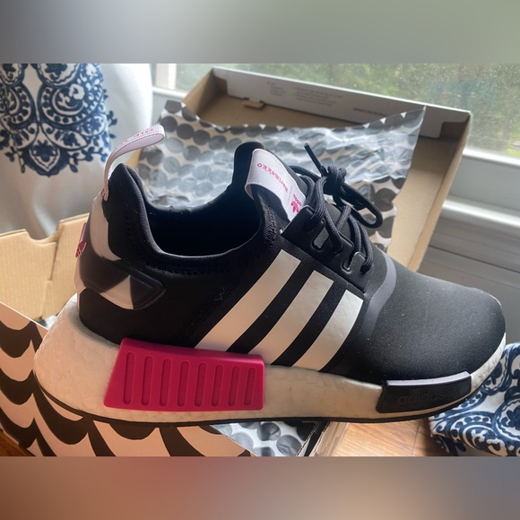 Adidas NMD R_1 - Picture 3 of 3